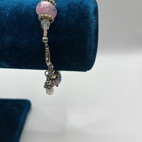 Pink and Silver Beaded Pearls Bracelet with Delicate Design Lamp work beads - Picture 10 of 14